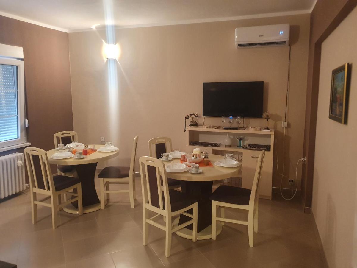 Guest House Jasmin Niska Banja Ngoại thất bức ảnh